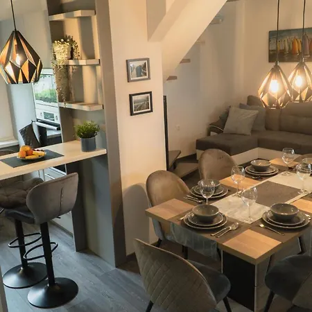 Apartment Panorama Borbirtok Mencshely