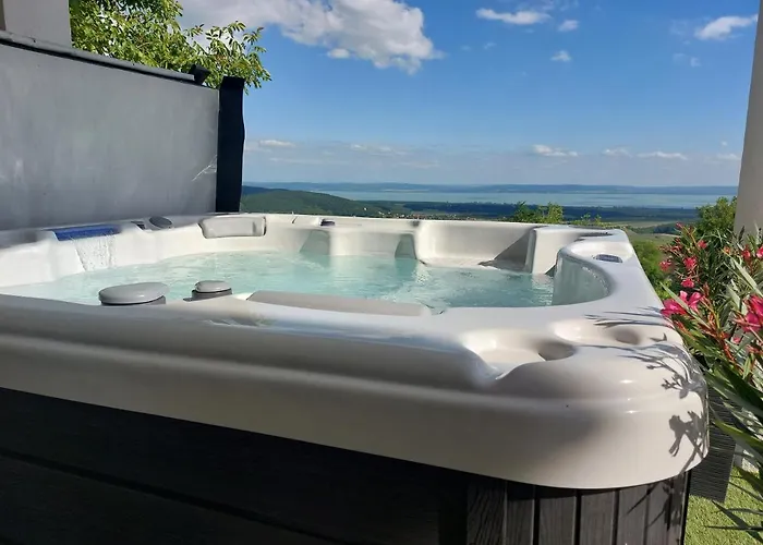 Panorama Borbirtok דירה